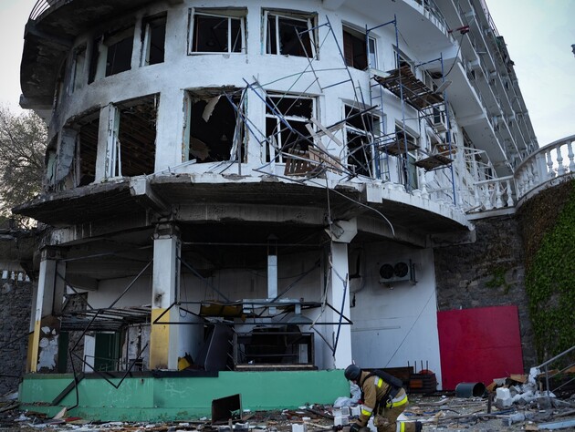 Оккупанты атаковали Николаев дронами Shahed, повреждены отель и объект теплогенерирующей инфраструктуры – ОВА