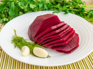 Следует включить в рацион зимой. Назван продукт, который противостоит охлаждению организма