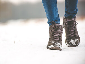 Зачем после еды гулять? Тренер назвала семь причин