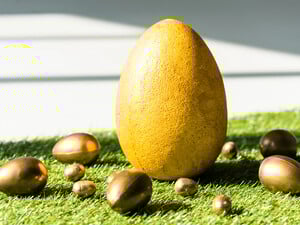 Нежные оливковые крашенки. Как покрасить яйца быстро и просто