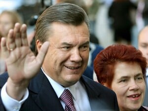 Людмила Янукович во второй раз вышла замуж. Что известно о младшем на 15 лет избраннике