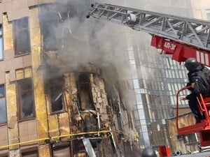 Сильные разрушения, жертвы среди людей и гибель животных. Все о массированной атаке РФ на Украину 3 апреля