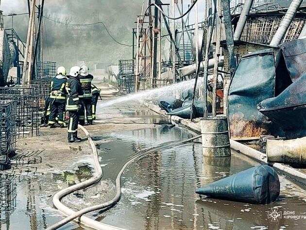 На химпредприятии в Кропивницком произошел пожар, есть погибший. Обладминистрация поручила проверить состояние воздуха 
